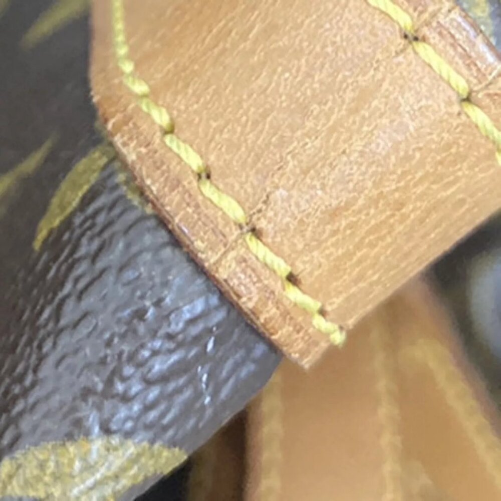 LOUIS VUITTON Sac Souple 35 Travel Hand Bag Monogram Leather BN - Picture 3 of 16